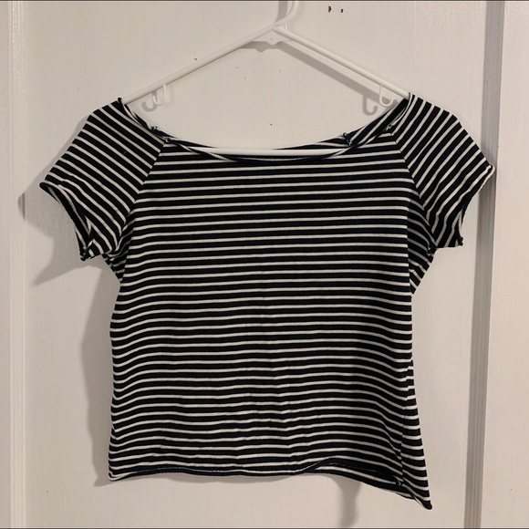 Black/white striped cropped off-the-shoulder top - Picture 1 of 3
